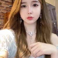 UT你的少女/包包恩 极品女神 高价收费房露脸一对一紫薇 图 01