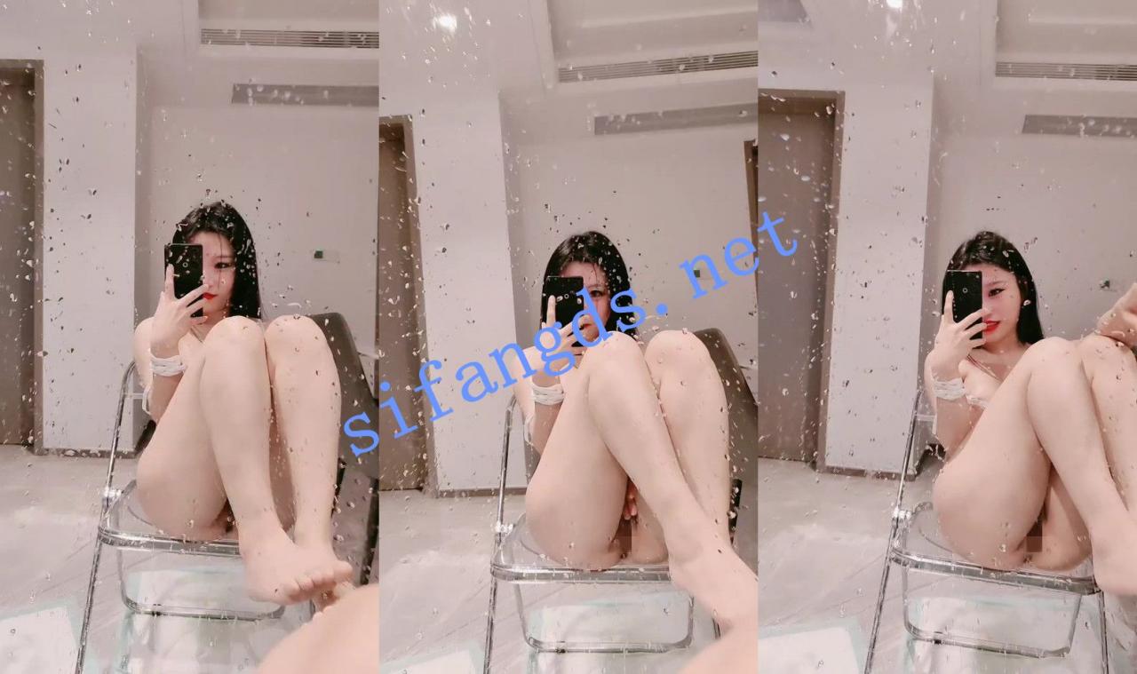 ⚡ 核弹!小母狗疯狂抠逼~骚水喷到天上~ 遇水则发 ~ 图 12