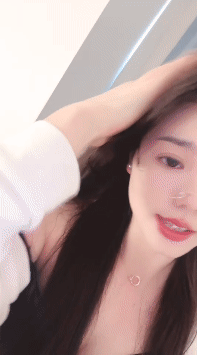 顶级绿播女神下海 可爱兔 人间尤物 明星级颜值秒杀网红 图 01