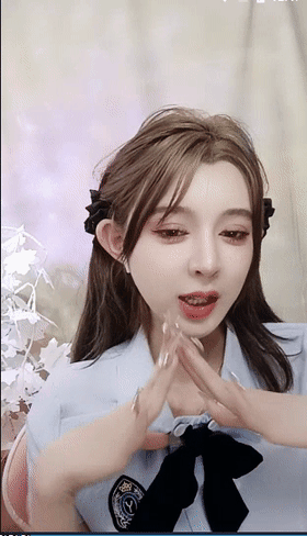 ⚫️超级漂亮女神~ 妮可可 我等了你10年了~你终于开秀了~ 图 01