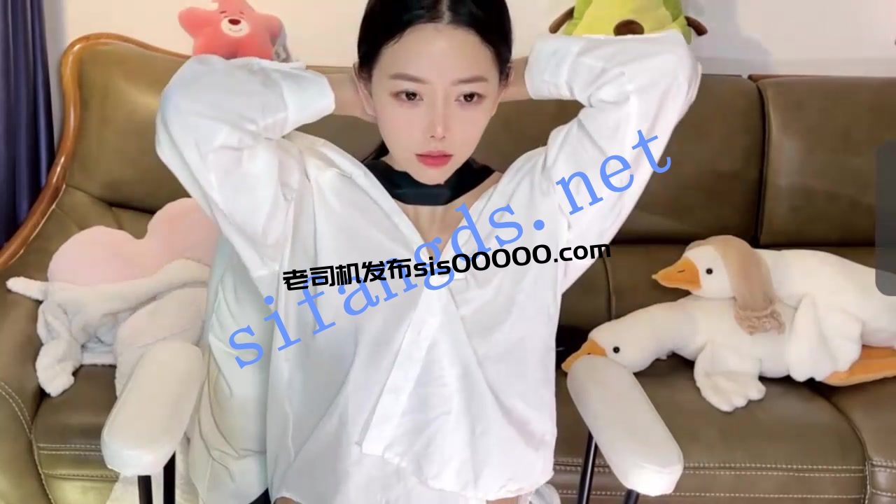 ❤❤❤仙女下凡! Yilin1999 颜值极高,看的我全身发热 图 02