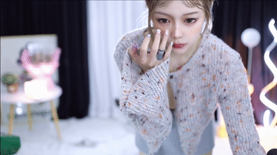 粉嫩美少女 CC 朱朱 3v