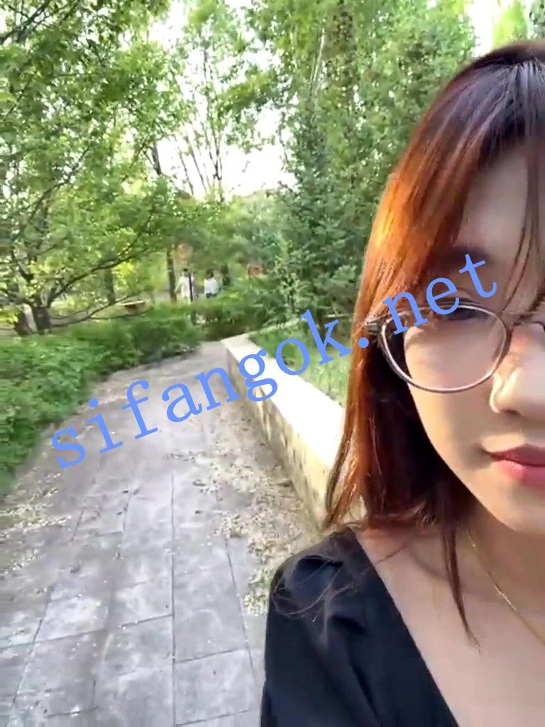 ✅ST开票 GG-BONG1 公园特写抽插喷水有人路过 图 05